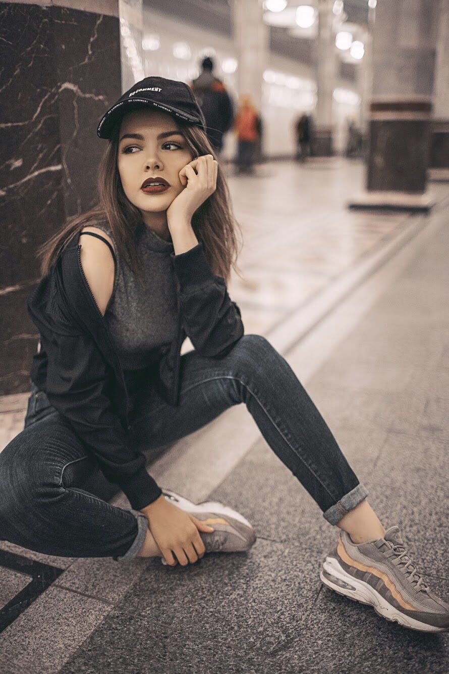 Sassy girls in Kermanshah