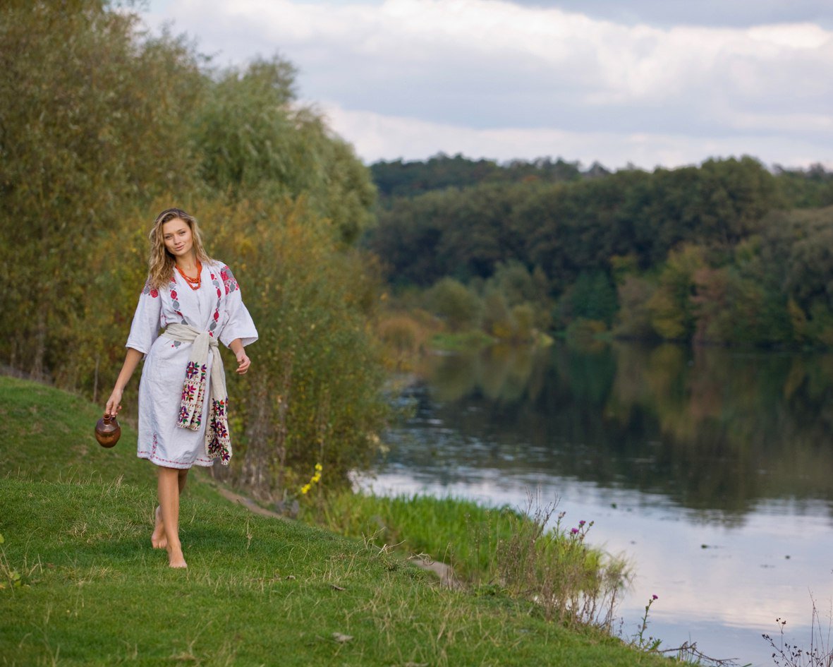 Nude girl Slavic women in Kermanshah