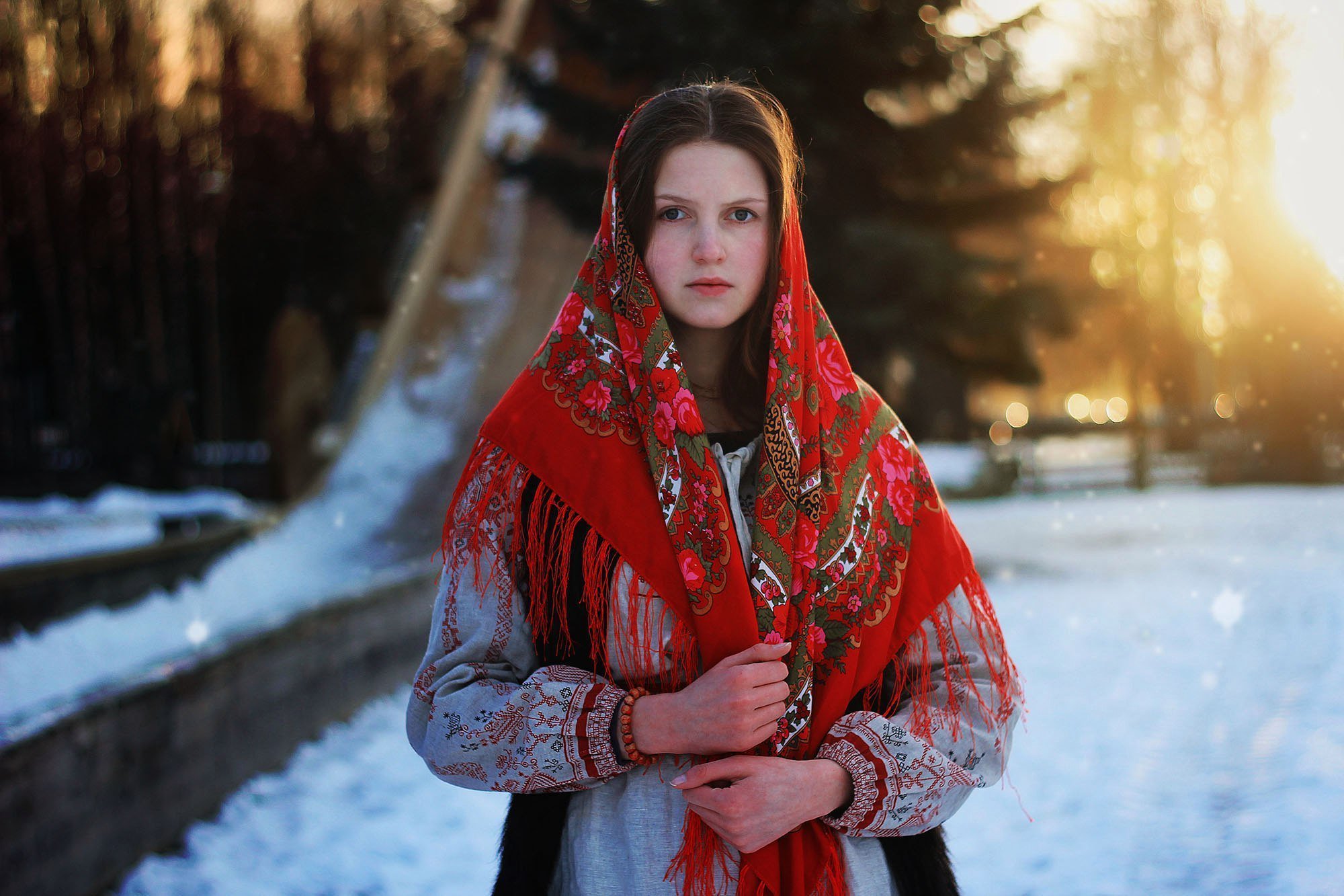 Girls in Slavic costumes in Kermanshah